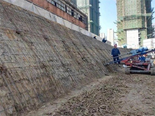 天台建筑边坡支护