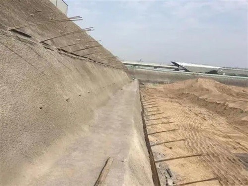 天台河道边坡加固